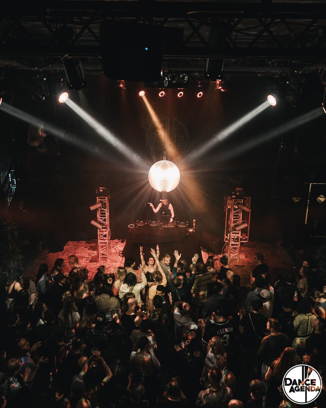 Caiked Up DJ booth